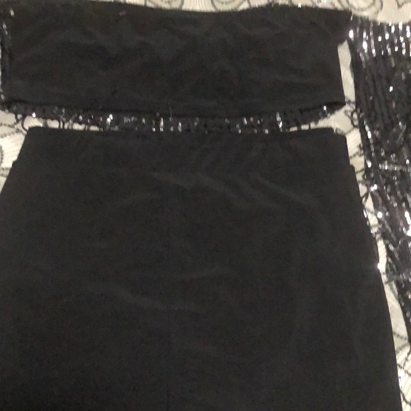 Be the life of the party in this Sexy Two Piece - Picture 5 of 7